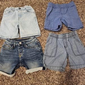 Boys shorts all 3T